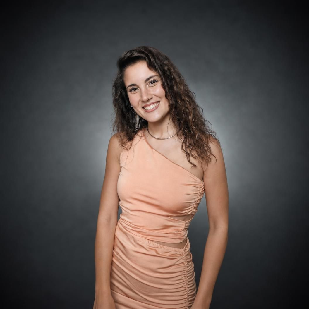 Clarissa Cuoccio - Terza generazione di restauratori AC Restauroportoni Milano